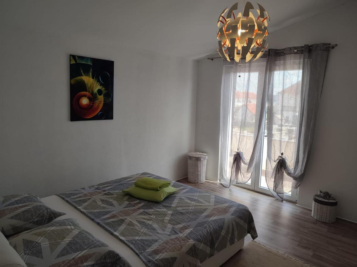 Murtela, 2-Bedroom Apartment Raslina Εξωτερικό φωτογραφία